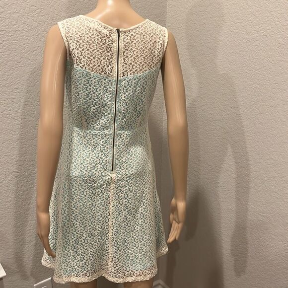 Vintage  Anthropologie TULLE dress w/ pockets - Picture 5 of 5